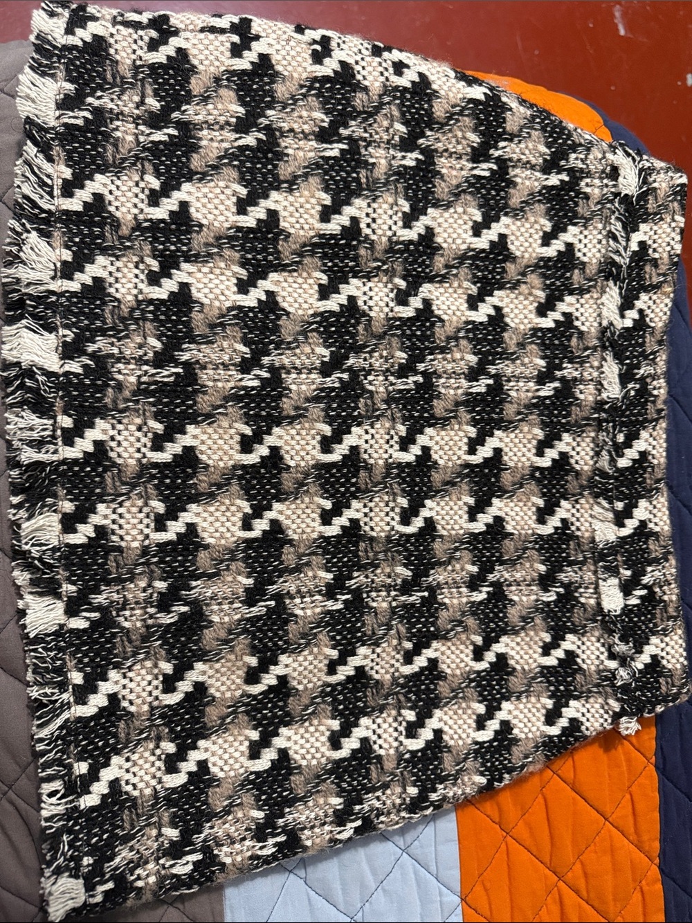 Greylin Black and Cream Houndstooth Mini Skirt